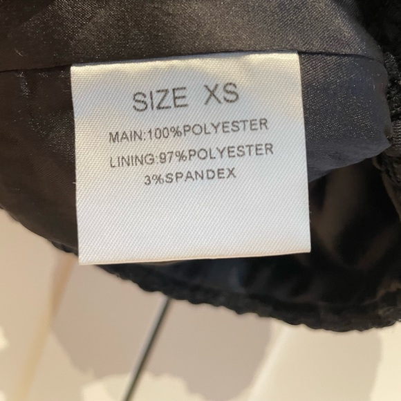 Alamour Black Racer Neck Crop Top - Picture 15 of 16